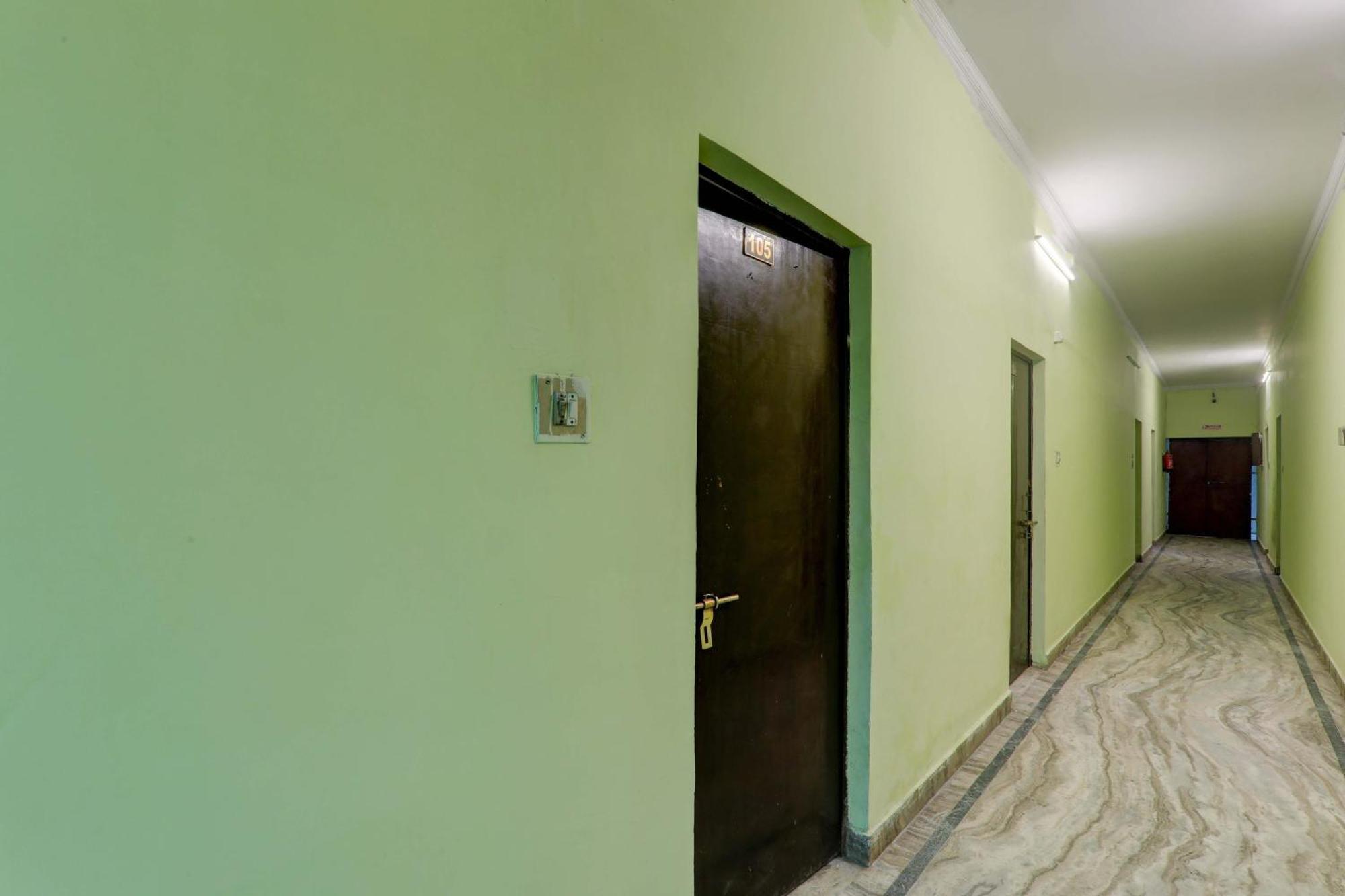 Hotel O Dripp Stay Inn Лакнау Екстериор снимка