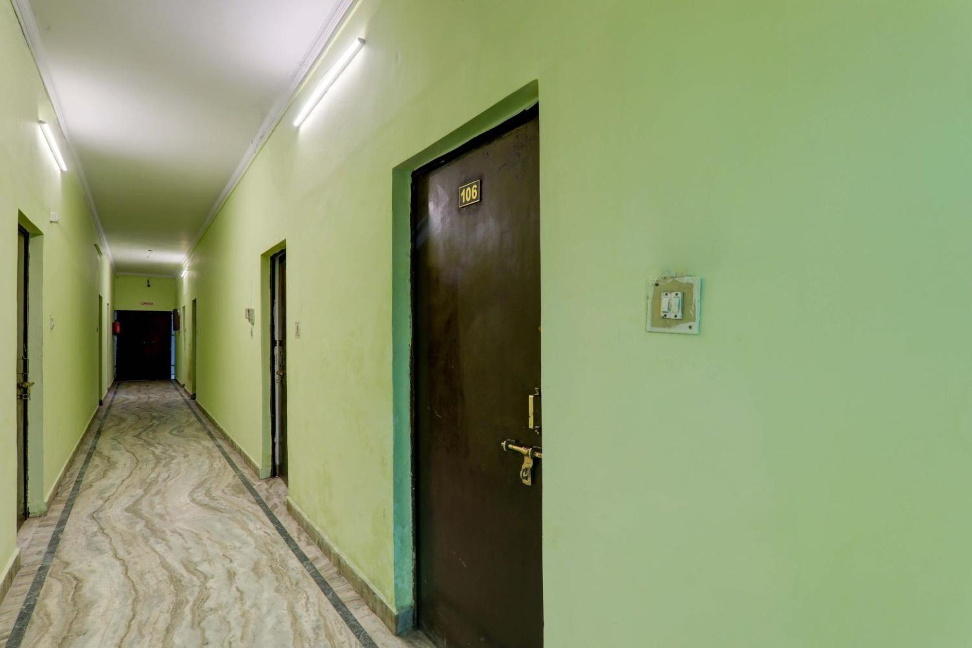 Hotel O Dripp Stay Inn Лакнау Екстериор снимка