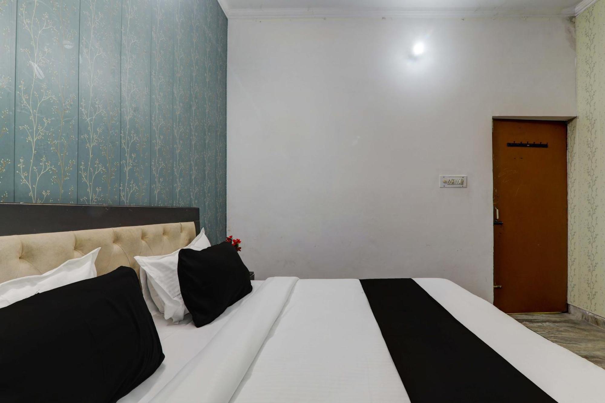 Hotel O Dripp Stay Inn Лакнау Екстериор снимка
